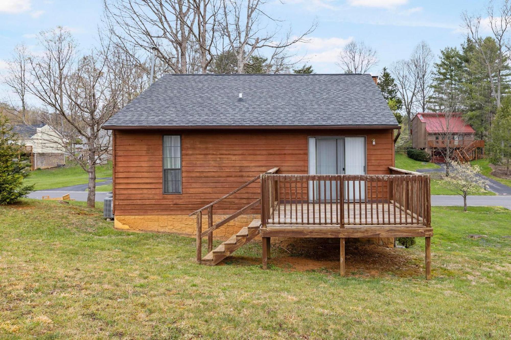 3Br 1Ba Home In Johnson City Near Etsu Jcmc Exterior photo