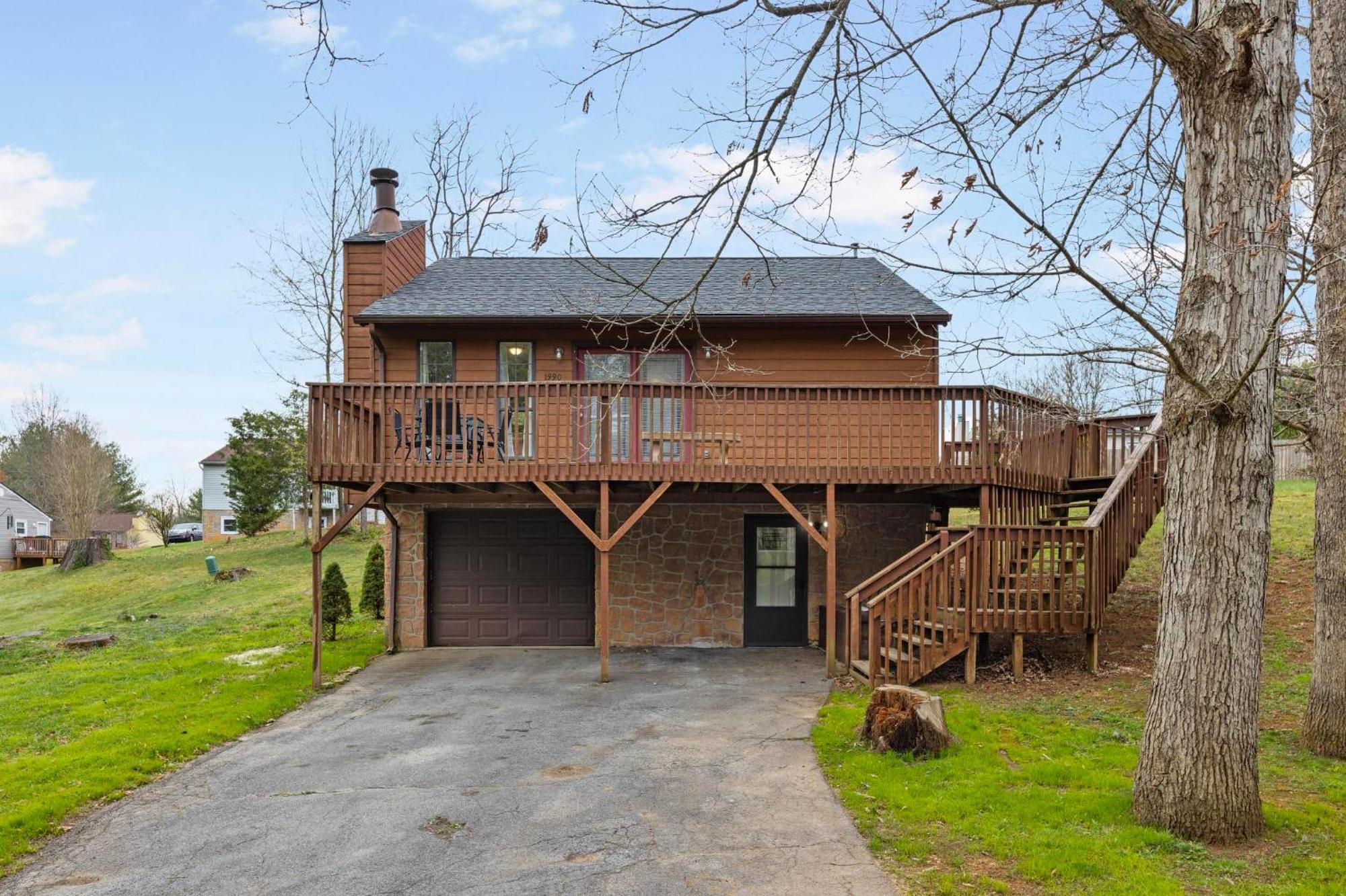 3Br 1Ba Home In Johnson City Near Etsu Jcmc Exterior photo